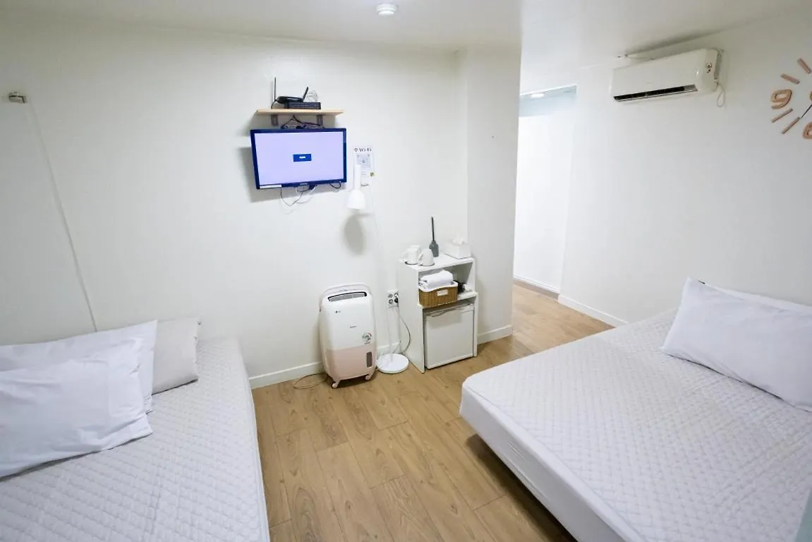 K Stay Guesthouse Myeongdong First Seoul 2*,  South Korea