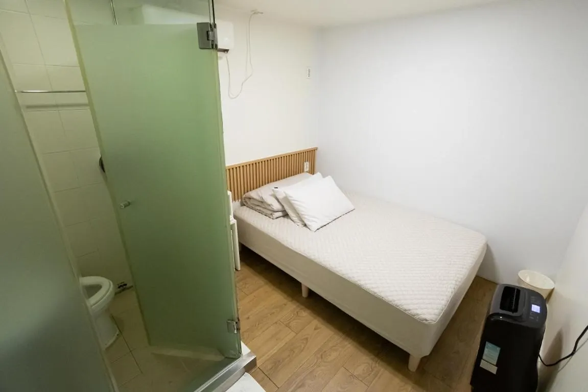 Konukevi K Stay Guesthouse Myeongdong First Seul